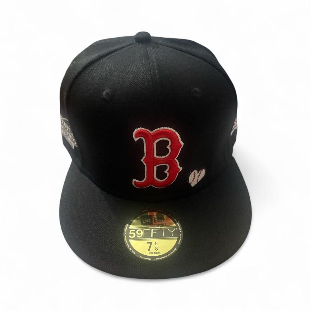 Black Boston New Era Baseball fitted Cap size 7 5/8 new